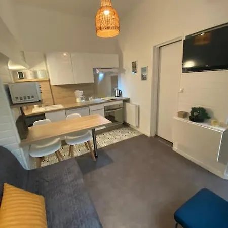 Beau Avec Separee A 100m De La Gare Appartement *